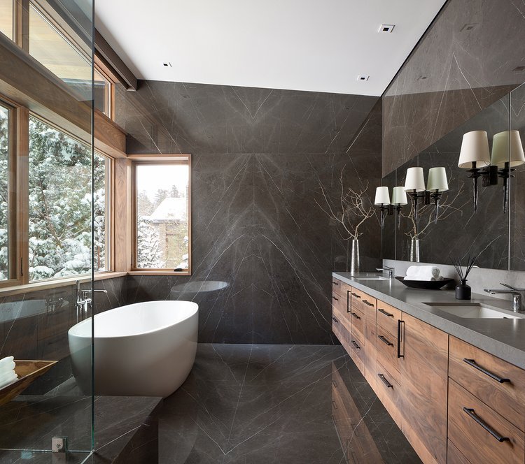 Luxurious Modern Master Bathroom in Mammoth Lakes, CA