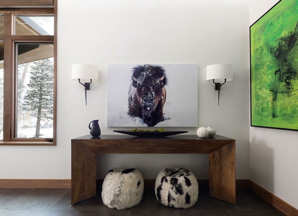 Mountain Modern Art Nook in Mammoth Lakes, CA