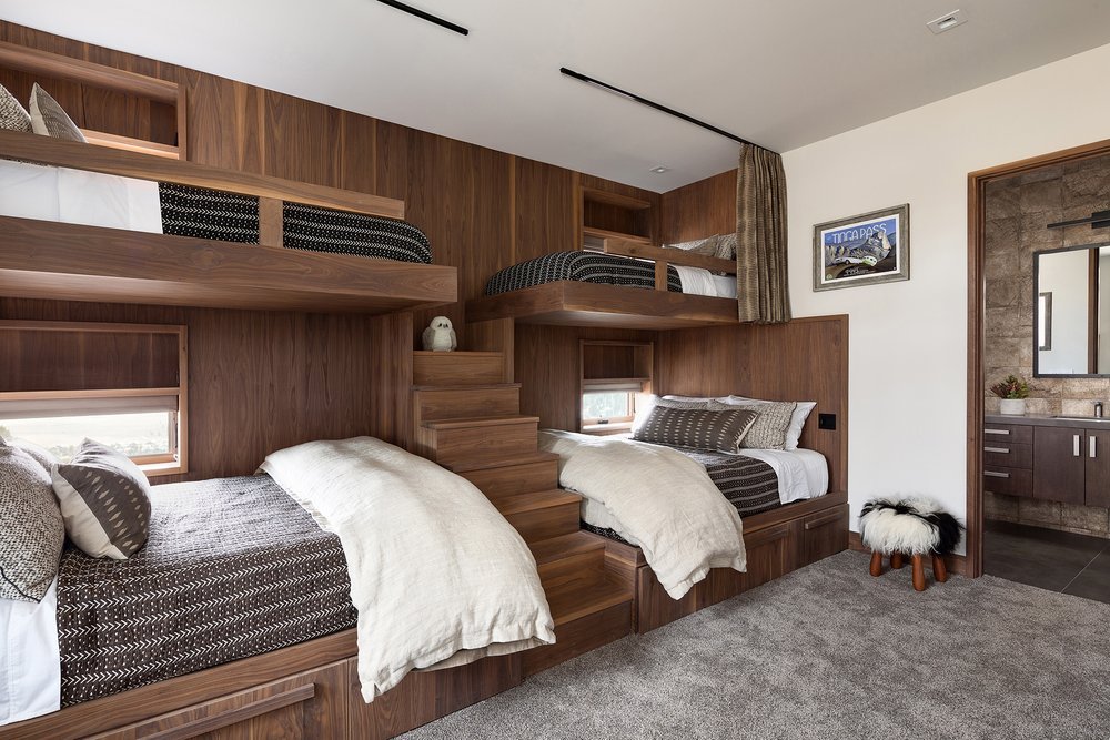 Modern Bunk Room in Mountain Home in Mammoth Lakes, CA