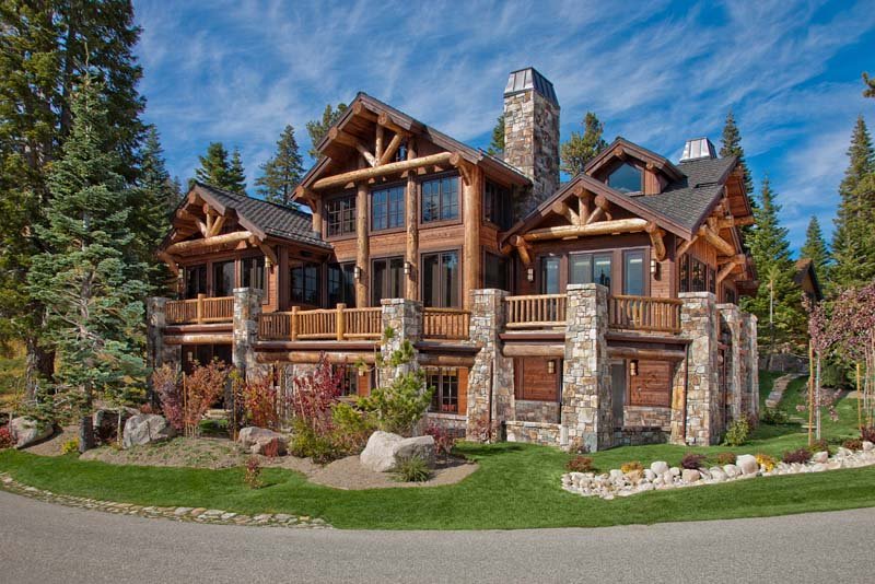 Luxurious Mountain Mansion Cabin with Stone and Wood Exterior in Mammoth Lakes, CA