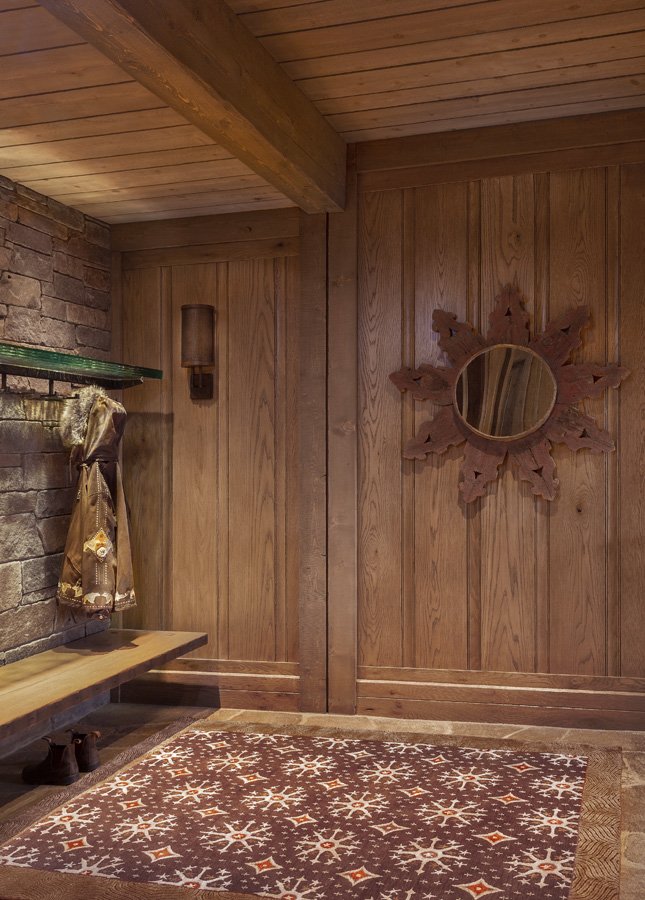 Rustic Ski In Ski Out Mountain Mansion in Mammoth Lakes, CA