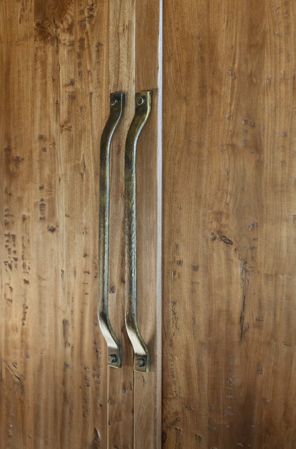  Custom Metal Cabinet Hardware in Mammoth Lakes, CA