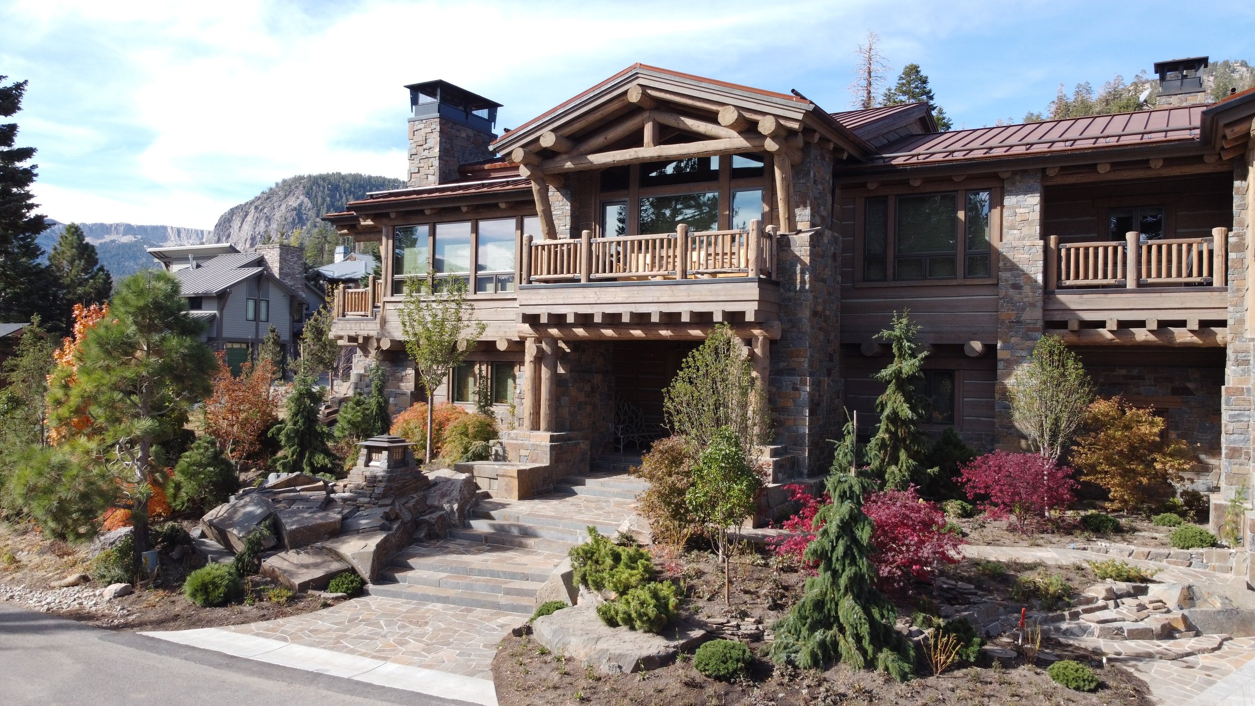 Exterior of Mammoth Lakes, CA Custom Build 