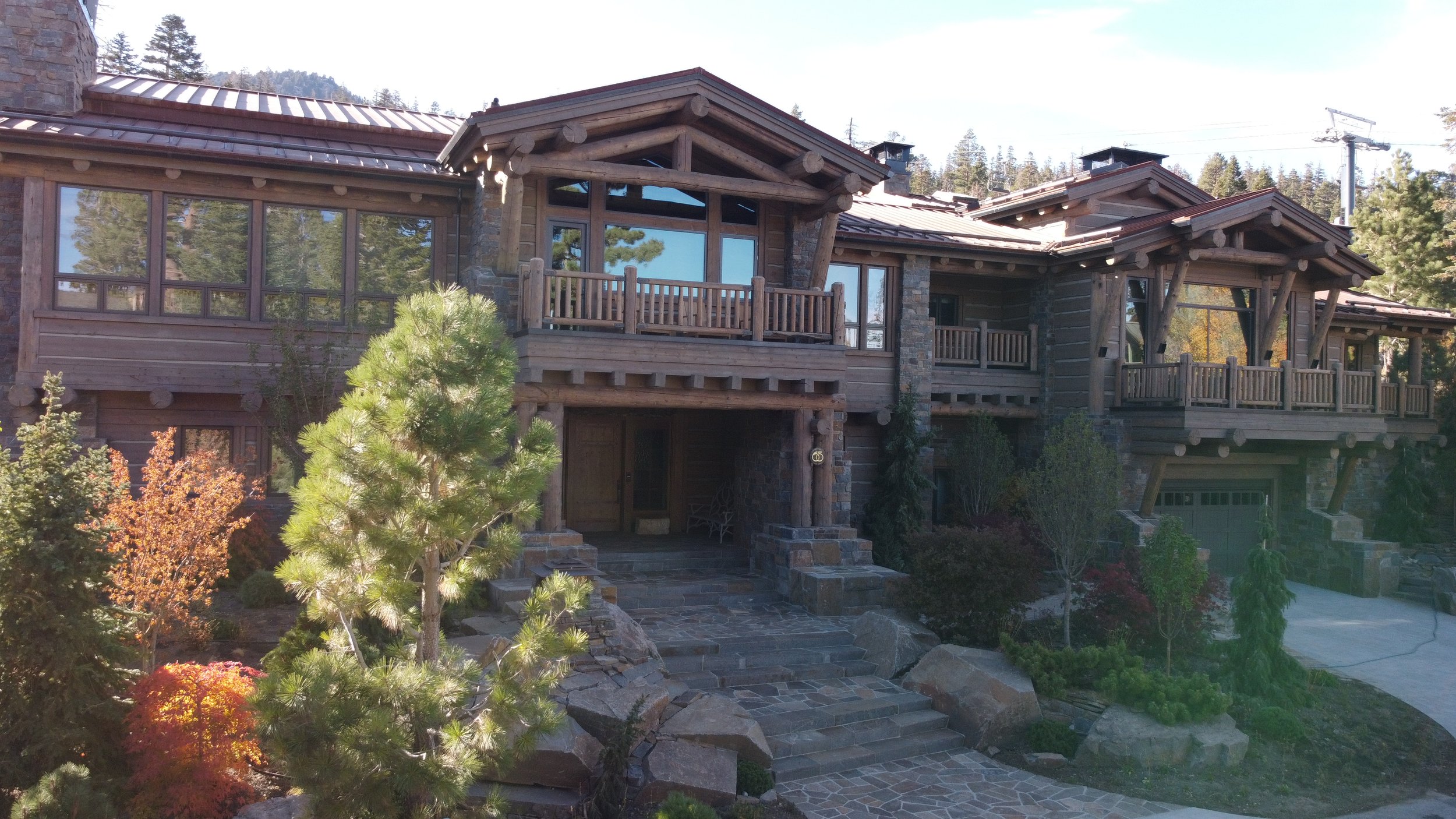 Exterior of Mammoth Lakes, CA Custom Build 