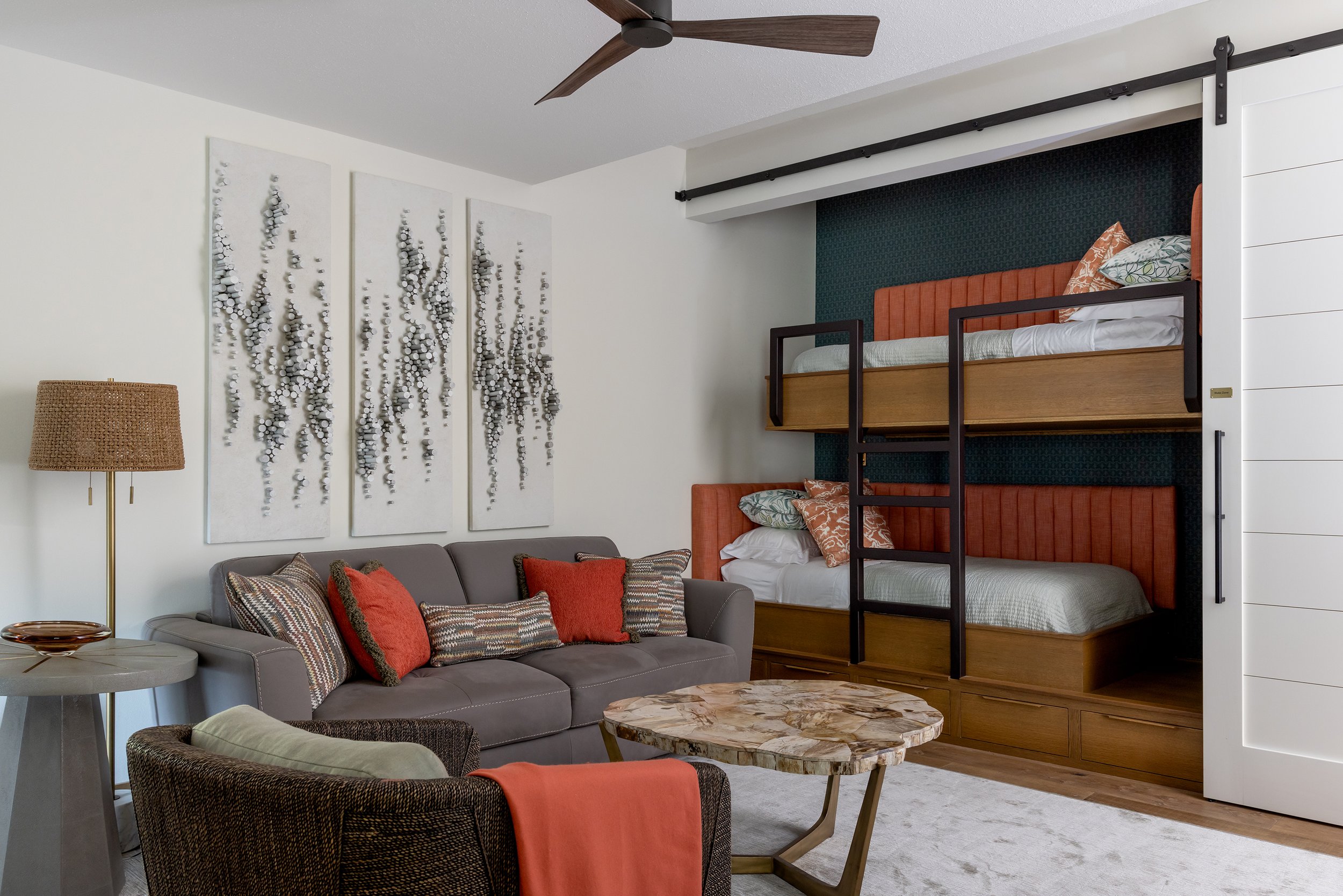 bunk-room-lake-ozarks.jpg