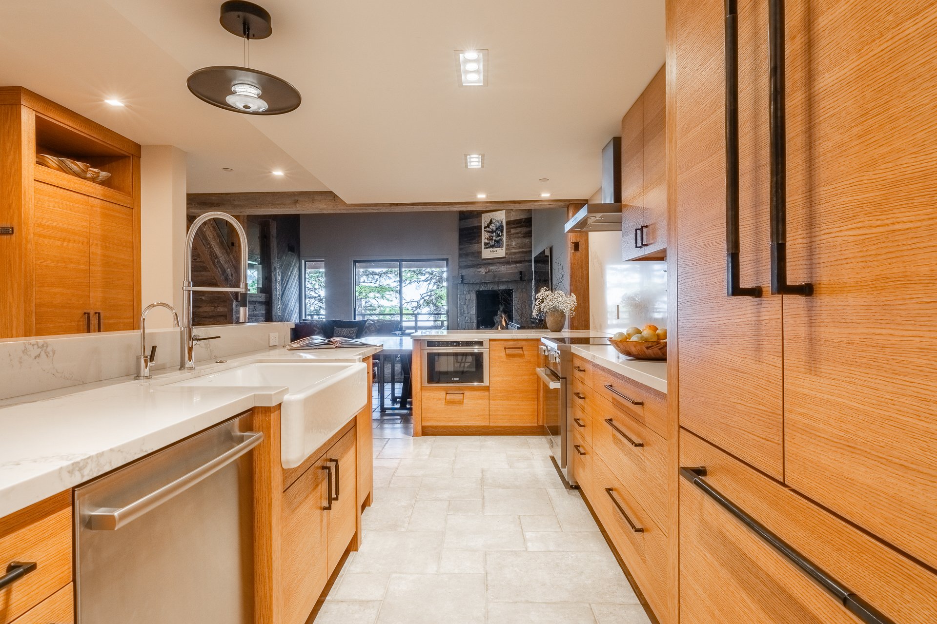 the-bridges-mammoth-lakes-remodel-modern-kitchen-designbdg.JPG
